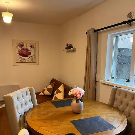 Confortable Centre - 5 Apartman