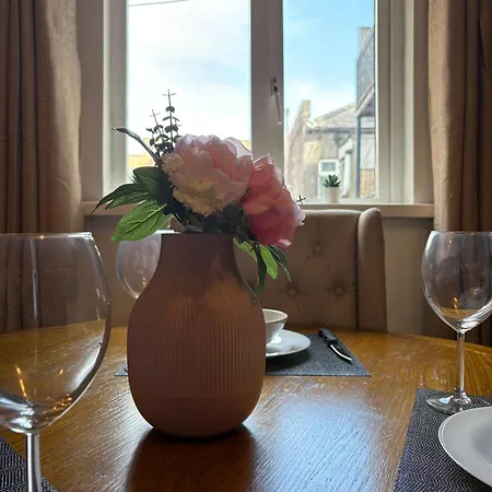 Confortable Centre - 5